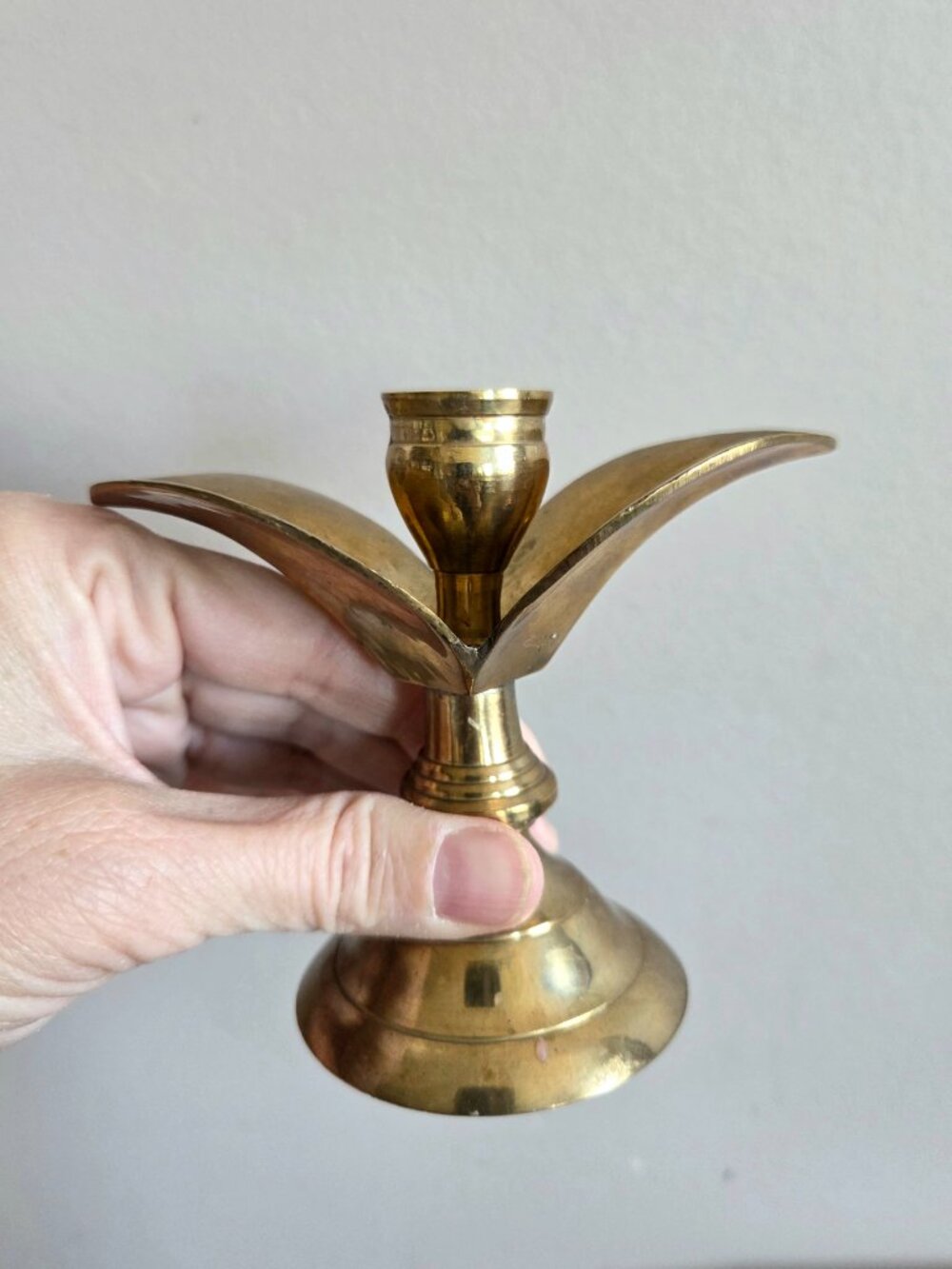 Pair of Solid Brass Vintage Handmade Candlesticks Candleholders Floral Shape - Picture 8 of 8